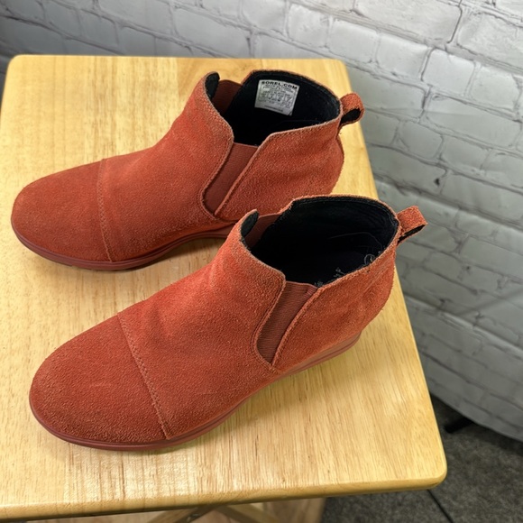 ⭐️Sorel Evie orange suede leather booties woman’s SZ 10 EUC - Picture 3 of 9